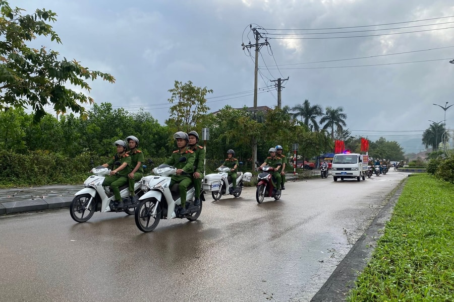 Giữ bình yên từ thôn xóm