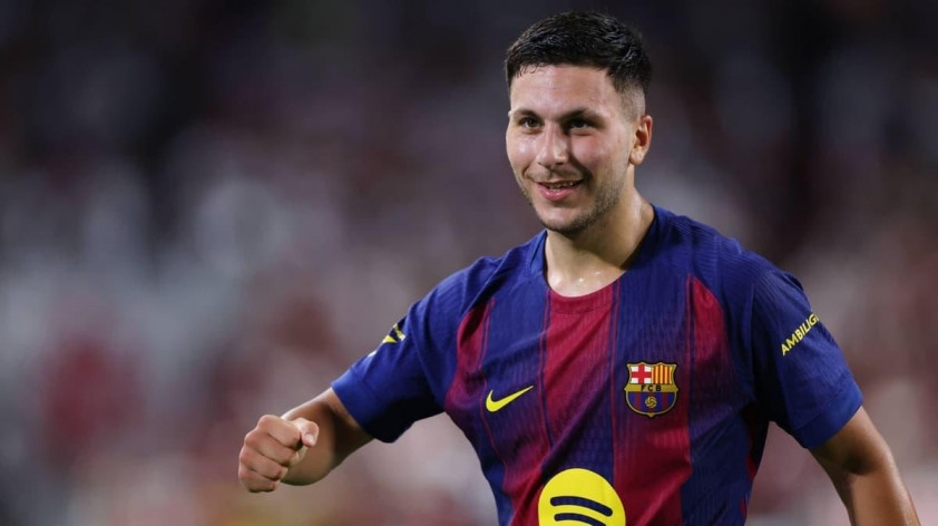 Barca chính thức đôn Roony Bardghji lên đội một và trao số áo biểu tượng của Messi