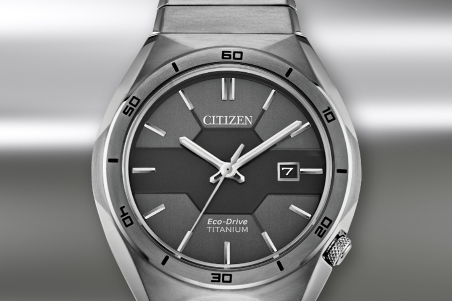 Đồng hồ Citizen Eco-Drive AW1660-51H vỏ Titanium giảm giá 40% trên Amazon
