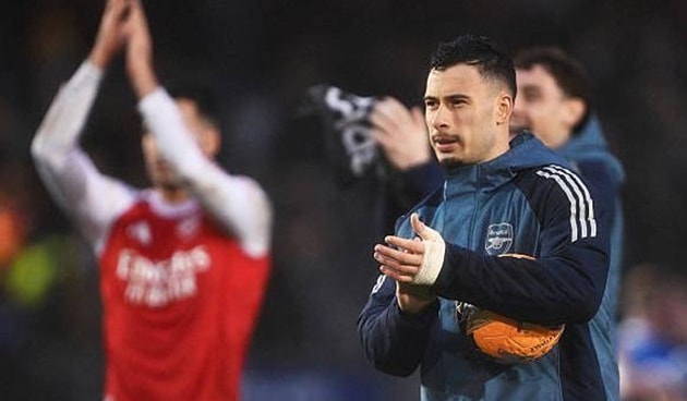 Gabriel Martinelli lập hat-trick đẳng cấp giúp Arsenal ngược dòng hạ Portsmouth 4-1
