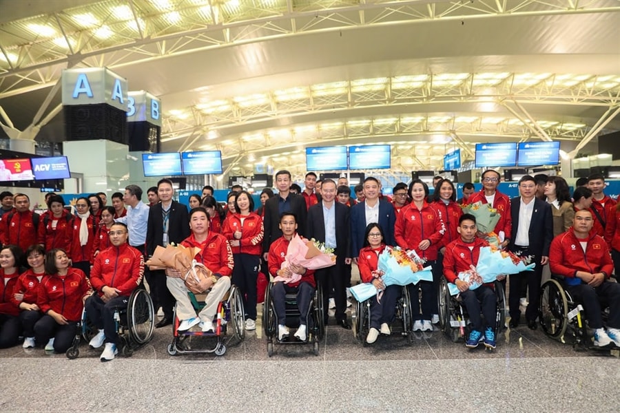 Việt Nam lên đường dự ASEAN Para Games 13