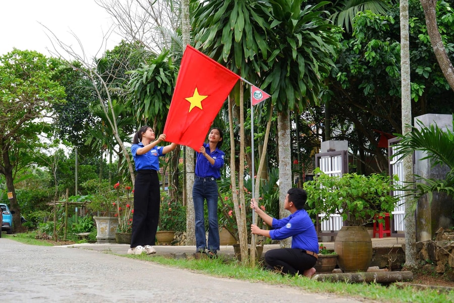 Từ mùa xuân 1930 đến kỷ nguyên vươn mình