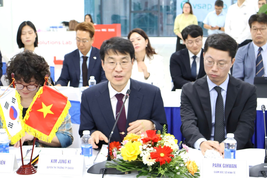 Da Nang steps up IT industry cooperation with South Korea