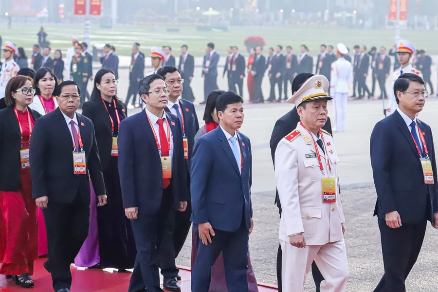 Chung niềm tin vào sự lãnh đạo của Đảng