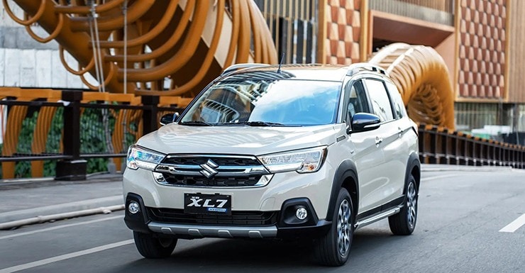 Giá xe Suzuki XL7 Hybrid tháng 1/2026: Ưu đãi 100% phí trước bạ và bảo dưỡng 3,5 năm
