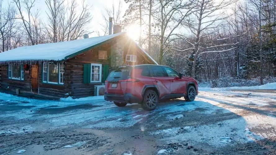 Toyota RAV4 PHEV 2026: SUV bán chạy nhất nước Mỹ nâng cấp công nghệ và sức mạnh 320 mã lực