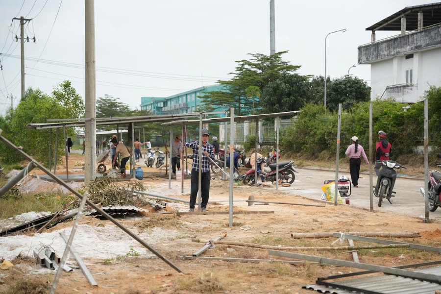 Di dời điểm kinh doanh tạm, lập lại mỹ quan cụm công nghiệp Hà Lam - Chợ Được