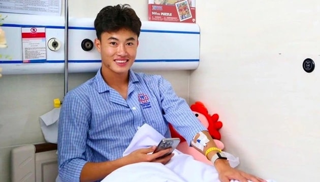 HLV Kim Sang-sik nhận tin vui từ tiến độ hồi phục của Văn Trường và Hiểu Minh