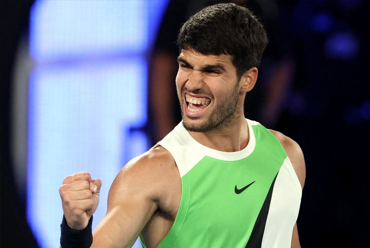 Alcaraz thách thức Zverev tại bán kết Australian Open 2026 sau chuỗi trận hủy diệt