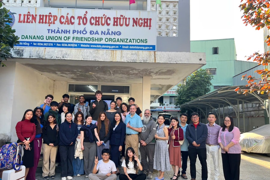 U.S.- Vietnam student exchange promotes cultural understanding in Da Nang