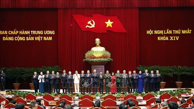 Bộ Chính trị phân công Ủy viên Bộ Chính trị khóa XIV tham gia Ban Bí thư khóa XIV