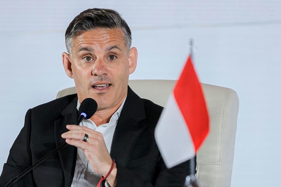 Tân HLV Indonesia John Herdman ví cơ sở vật chất của Bali United với bóng đá Anh