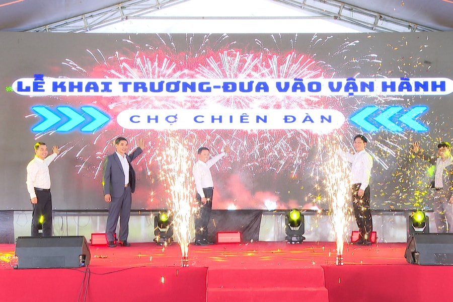 Chính thức vận hành chợ Chiên Đàn