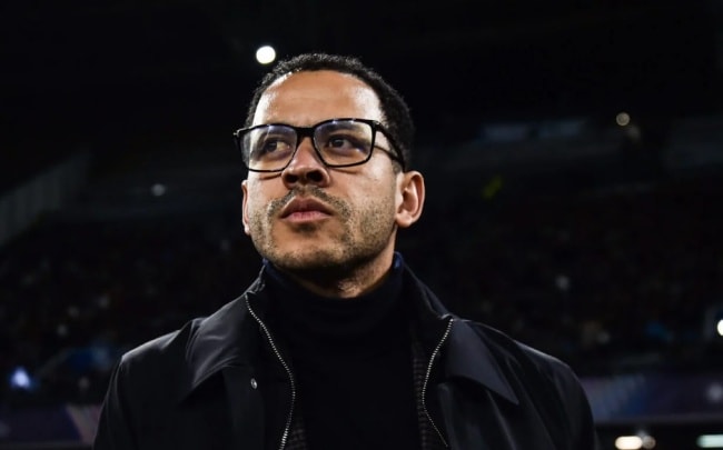 HLV Liam Rosenior và bài toán nhân sự: Chelsea có nên để Malo Gusto dự bị?