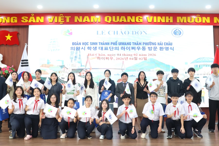 Đoàn học sinh Hàn Quốc giao lưu, tìm hiểu văn hóa Đà Nẵng