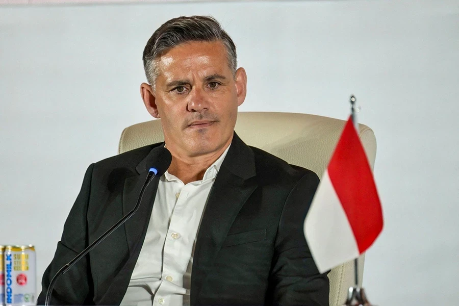 HLV John Herdman đến Italia kiểm tra Jay Idzes và làm việc với Fabio Grosso