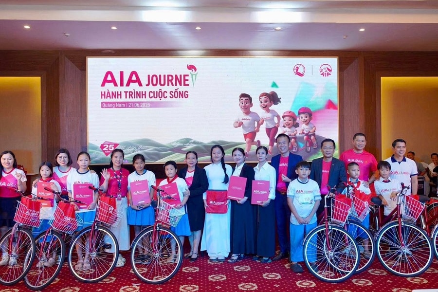 AIA trao 165 triệu đồng cho chương trình Hành trình cuộc sống năm 2026