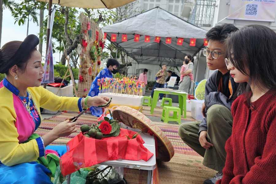 “Rước mã khai xuân” - Không gian Tết truyền thống giữa lòng Đà Nẵng