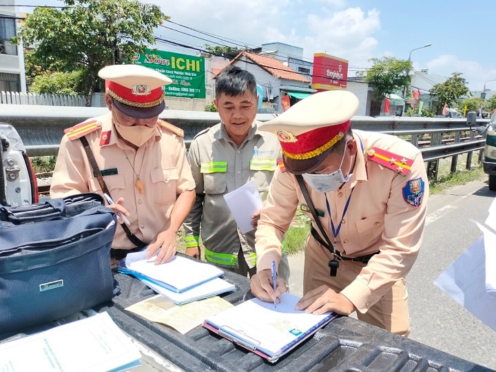 Đà Nẵng tăng cường các giải pháp đảm bảo trật tự an toàn giao thông