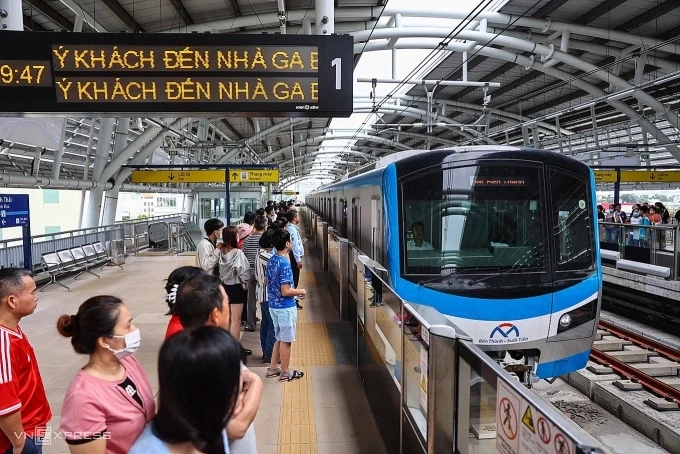 Du lịch Tết Bính Ngọ: Các điểm tham quan và phương tiện công cộng miễn phí toàn quốc
