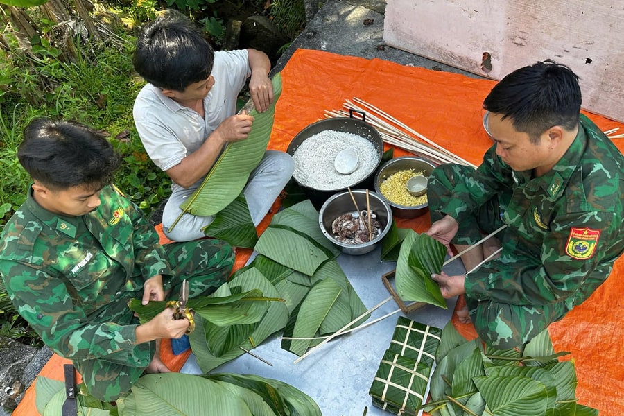 Hòn Sơn Chà - nơi người lính giữ xuân giữa biển trời