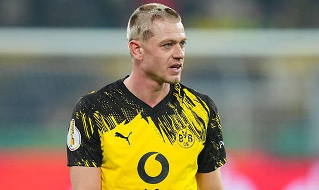 MU săn hậu vệ Dortmund, Chelsea chi 100 triệu bảng cho mục tiêu của Man City