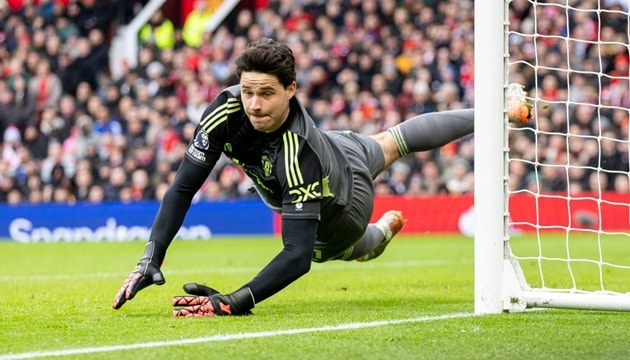 Senne Lammens và vũ khí điềm tĩnh: Chốt chặn tin cậy mới của Man United