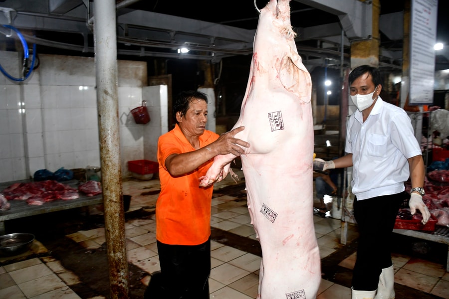 Đảm bảo vệ sinh thực phẩm từ chuỗi cung ứng thịt an toàn
