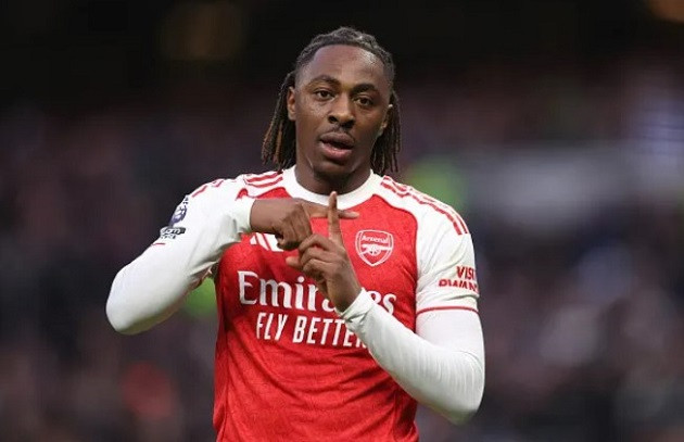 Arsenal chạm ngưỡng vô địch Premier League: Siêu máy tính Opta dự báo 82% lên ngôi