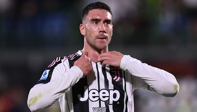Juventus nỗ lực giữ chân Dusan Vlahovic, MU bị từ chối vụ tiền vệ Amadou Onana