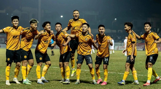 CLB Thanh Hóa và bài toán 3 tỷ đồng: Ngưỡng cửa sinh tồn tại V-League 2025/2026