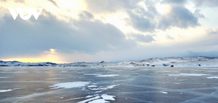 Baikal: Khám phá vẻ đẹp kỳ vĩ của hồ nước ngọt sâu và cổ xưa nhất thế giới tại Nga