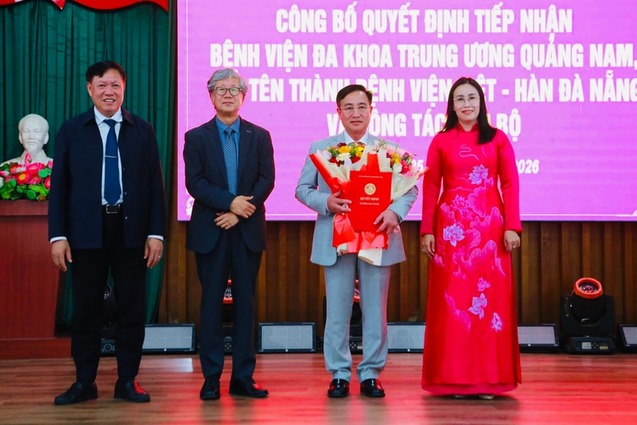 Bệnh viện Đa khoa Trung ương Quảng Nam được đổi tên thành Bệnh viện Việt - Hàn Đà Nẵng