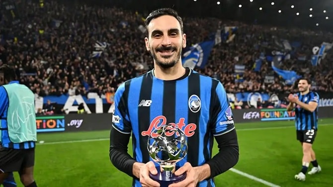 Davide Zappacosta rực sáng đưa Atalanta ngược dòng loại Dortmund tại Champions League