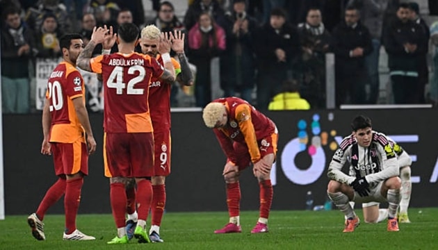Juventus 3-2 Galatasaray: 'Bà đầm già' gục ngã trước ngưỡng cửa thiên đường