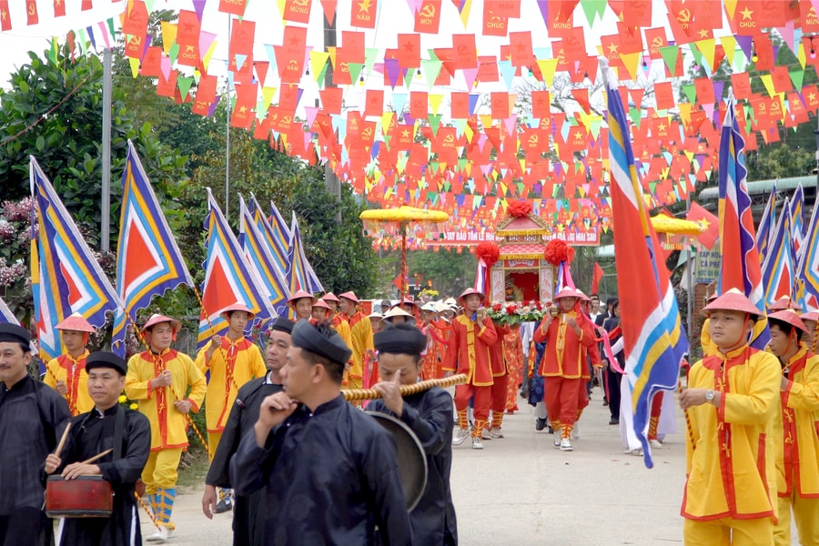 Khai truông, tạ ơn đại ngàn