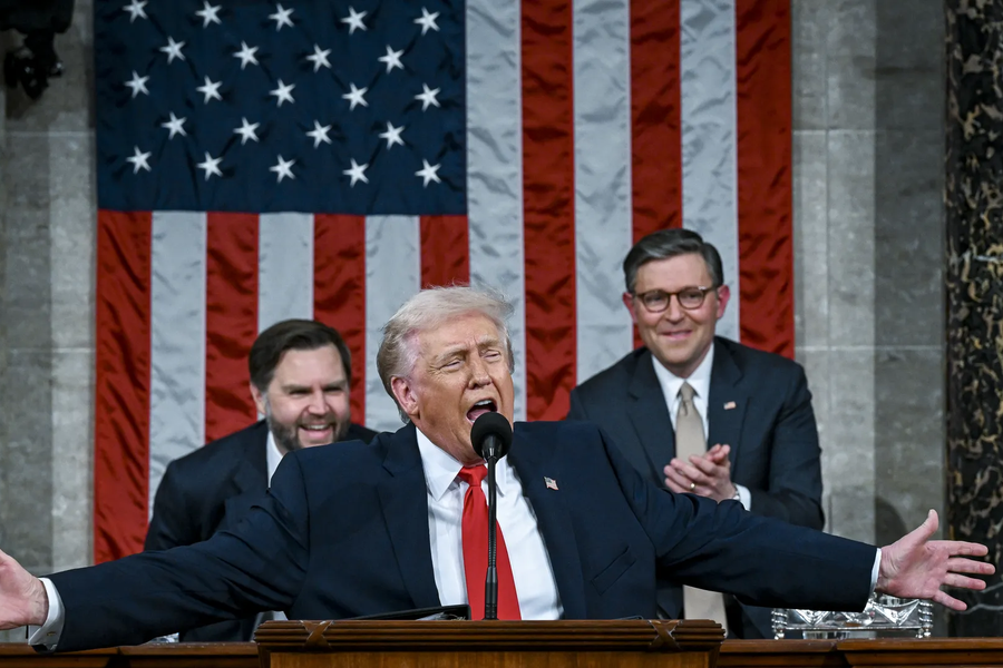 Đằng sau thông điệp “kỷ nguyên vàng” của ông Trump