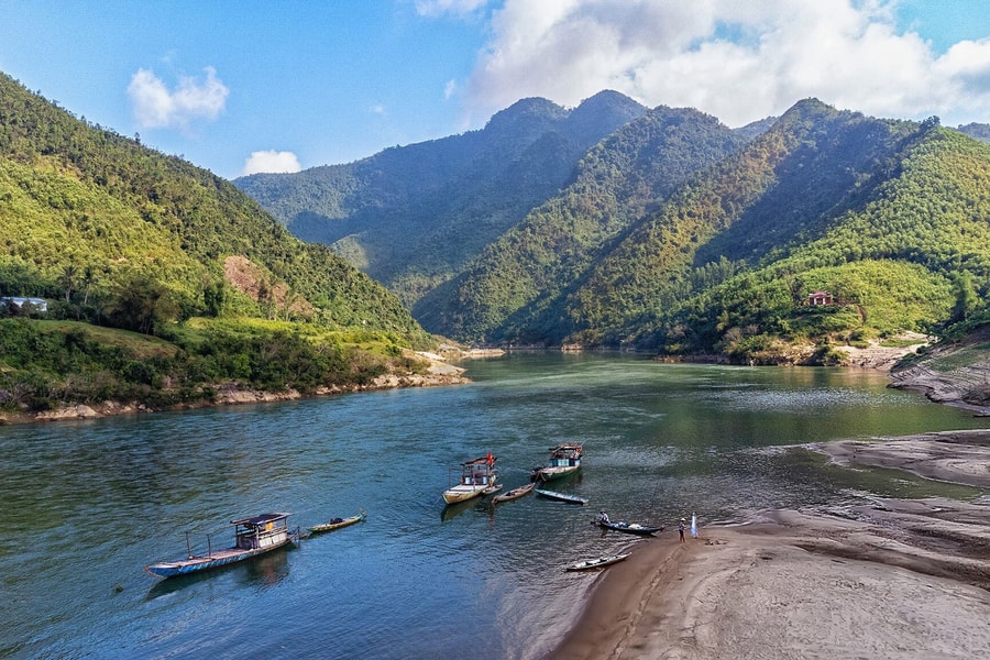Những tên làng, tên núi, tên sông