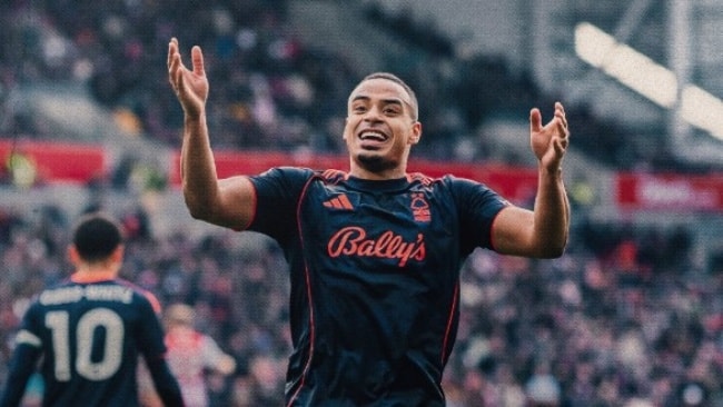 Chelsea dẫn đầu cuộc đua giành Murillo, Liverpool và MU rút lui vụ sao mai 50 triệu bảng
