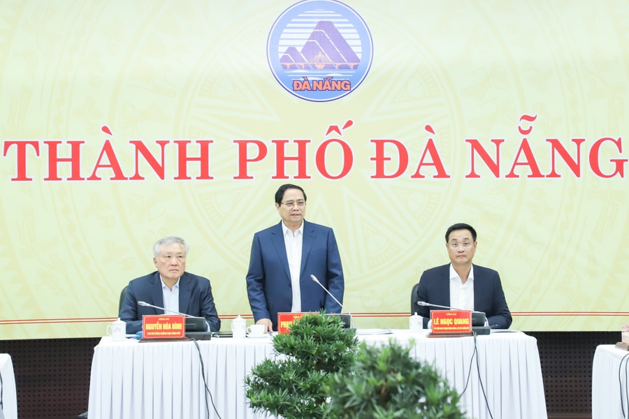 Thủ tướng Chính phủ Phạm Minh Chính: Tạo điều kiện để Đà Nẵng phát huy tiềm năng, lợi thế, đóng góp tích cực hơn vào tăng trưởng của cả nước