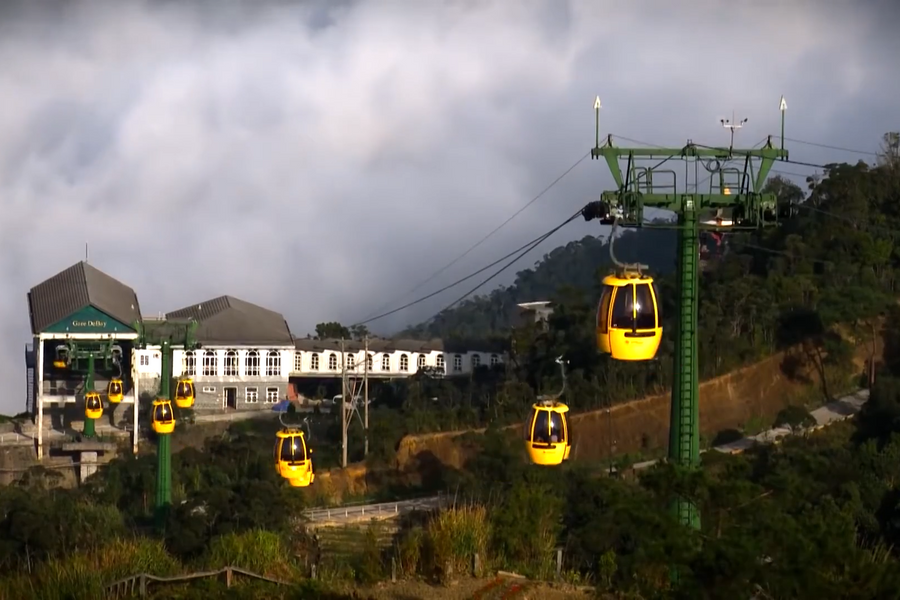 [VIDEO] - Ba Na Hills Cable Car in Da Nang ranked 5th among Asia’s 11 most scenic cable car rides