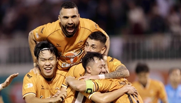 HAGL đặt cược số phận trụ hạng V-League vào những gã khổng lồ nơi hàng phòng ngự