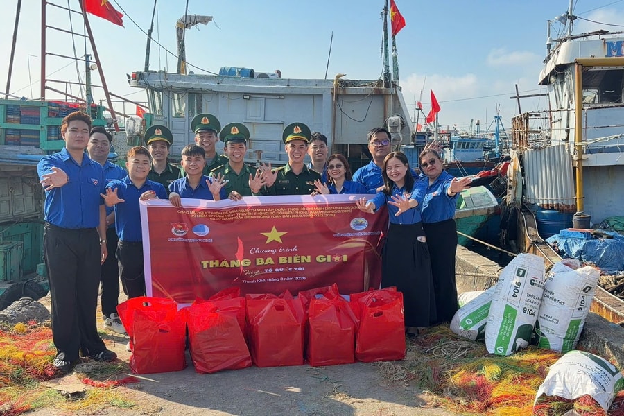 Tuổi trẻ Thanh Khê hướng về biên giới