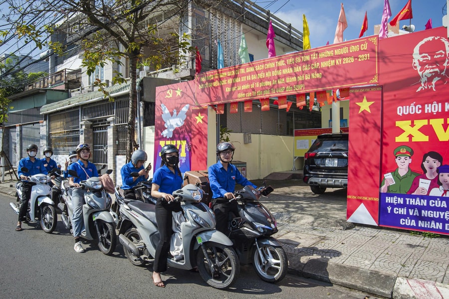 Tuổi trẻ xung kích tuyên truyền bầu cử