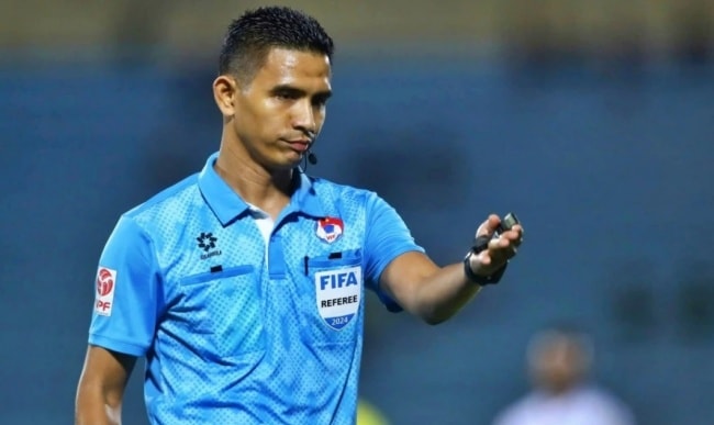 Trọng tài Malaysia bắt derby Thủ đô; HLV Mai Đức Chung thận trọng trước Đài Loan
