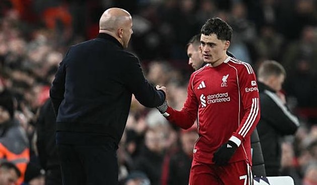 Liverpool cần học bài học Declan Rice: Ưu tiên hàng Ngoại hạng Anh để sớm trở lại