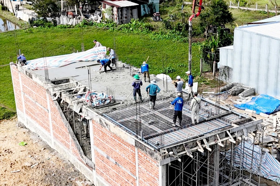Doanh nghiệp xây dựng chật vật khi giá vật liệu tăng mạnh
