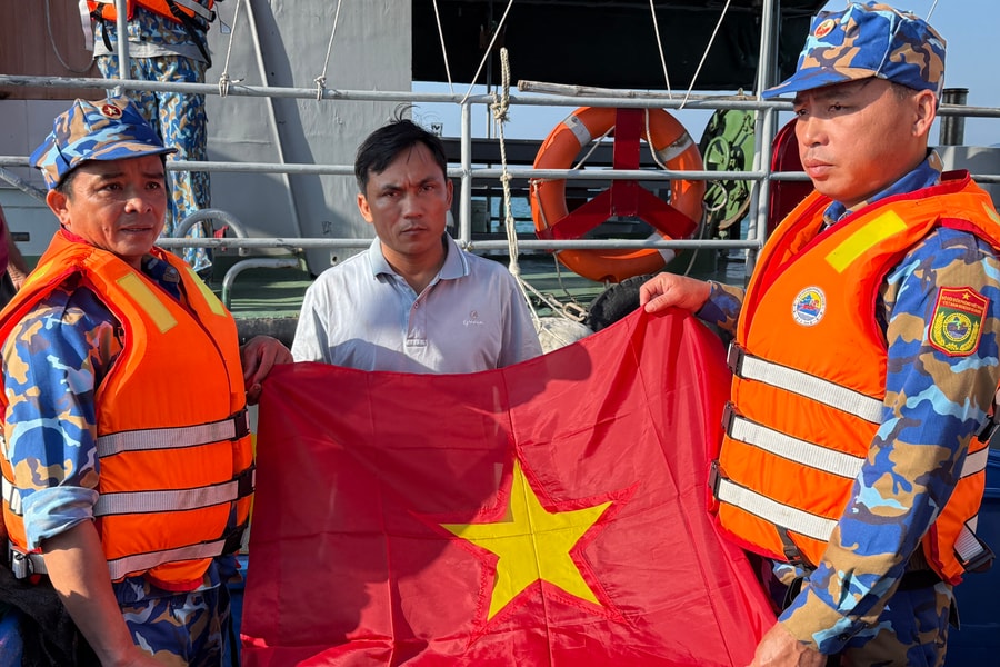 Các xã đảo, vùng ven biển Đà Nẵng đẩy mạnh tuyên truyền bầu cử đến ngư dân