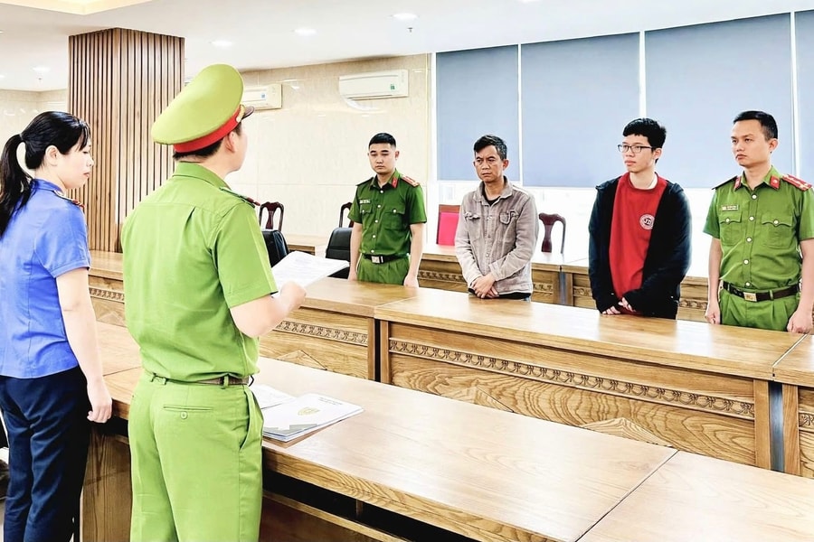 Triệt phá đường dây mua bán hóa đơn trái phép
