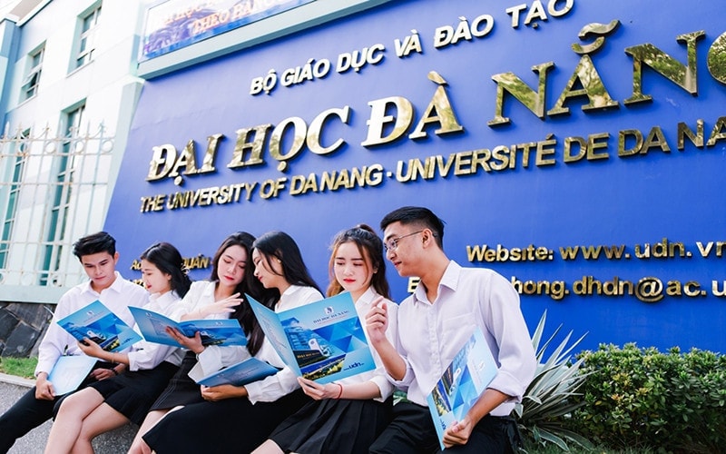 Bắt đầu từ đại học